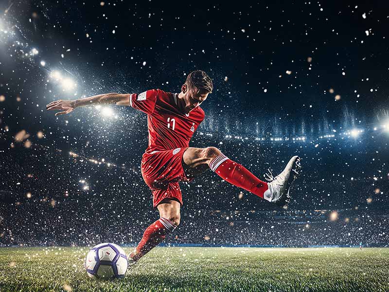 真要来了博主：卡纳瓦罗正在和足协进行谈判，但他还在等欧洲